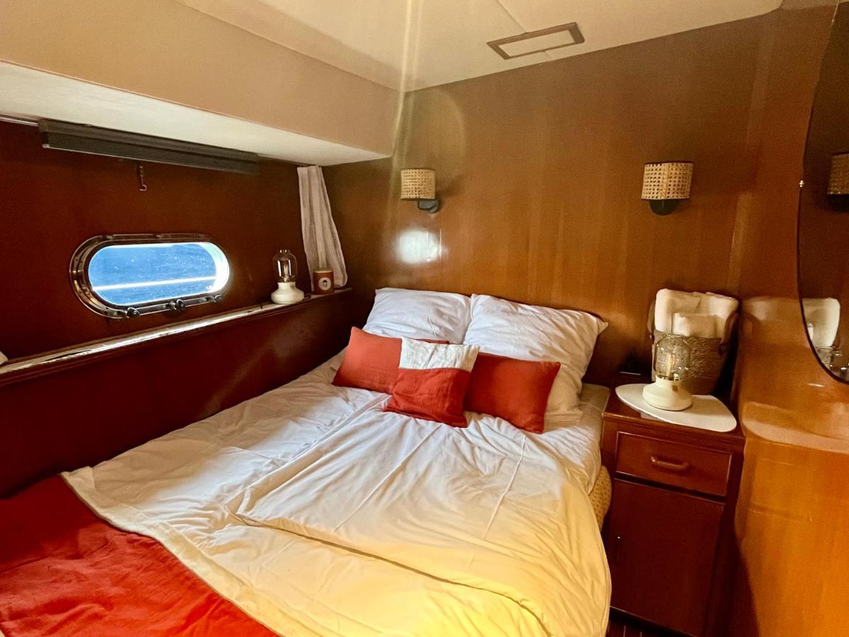 Hotel Navi Yacht A Sete, 2 A 8 Couchages, Privatif Exterior foto