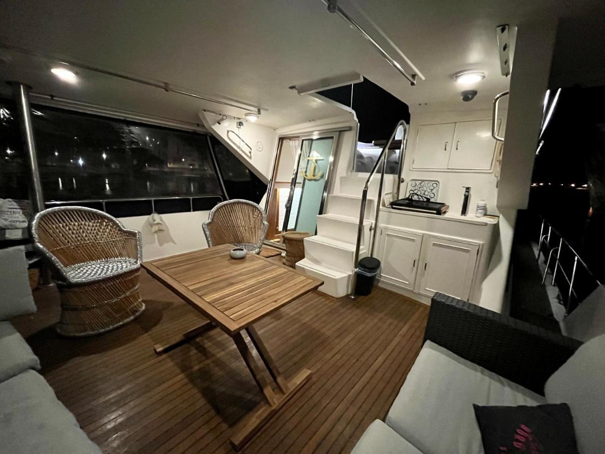Hotel Navi Yacht A Sete, 2 A 8 Couchages, Privatif Exterior foto